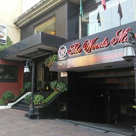 The Woods Manor Mg Road Otel Kochi Dış mekan fotoğraf